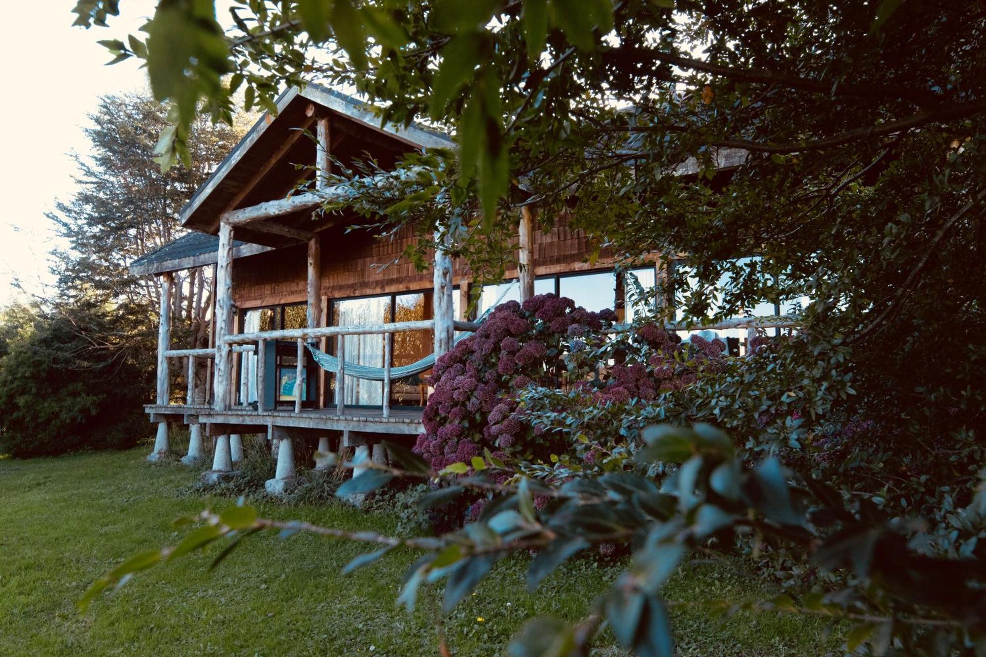 Antuquelen Lodge Cabanas Frutillar Exterior photo